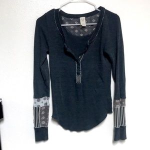 WE THE FREE Patched Sleeve Thermal sz L - COZY!